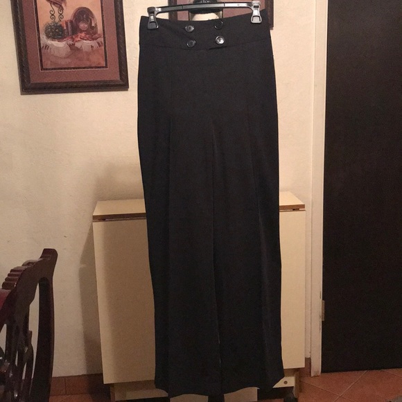 Black Pants with Front Seam - Picture 2 of 9